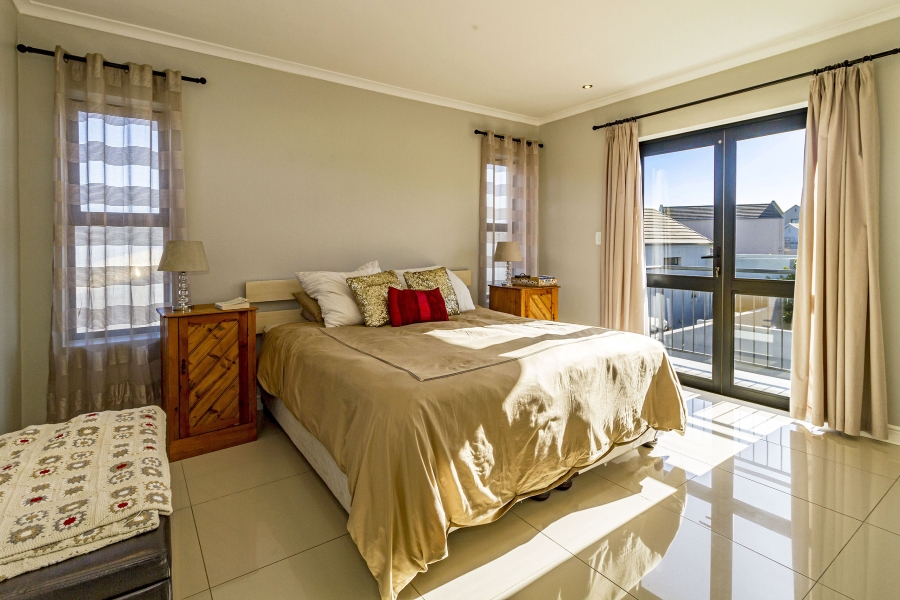 3 Bedroom Property for Sale in Kelderhof Country Village Western Cape
